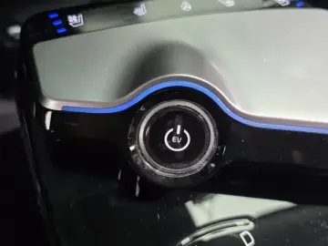 2024 Kia EV6 с пробегом 48 510 км