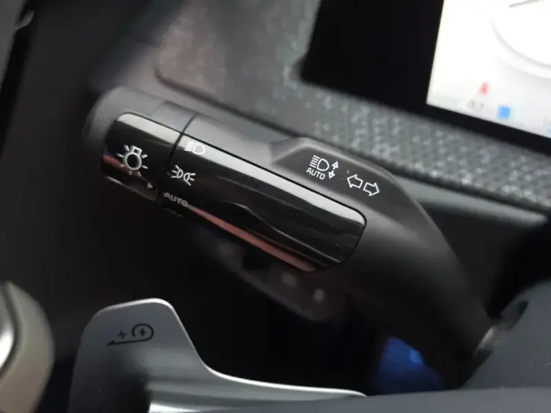 2023 Kia EV6 с пробегом 27 579 км