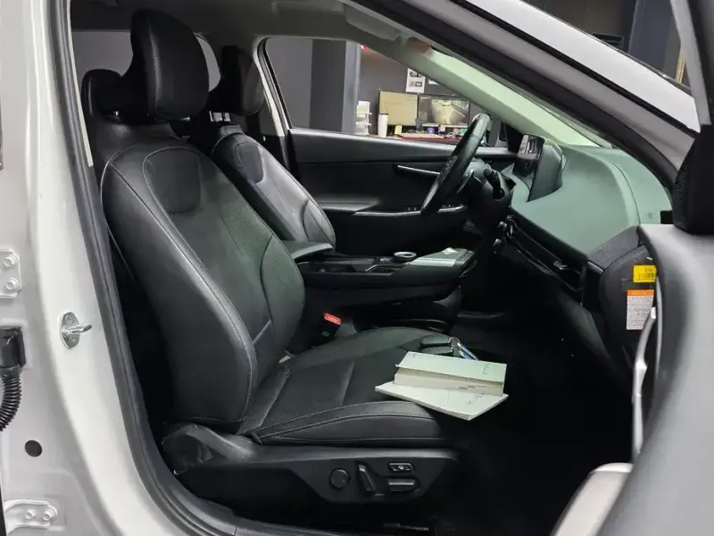 2022 Kia EV6 с пробегом 40 158 км