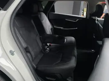 2022 Kia EV6 с пробегом 40 158 км