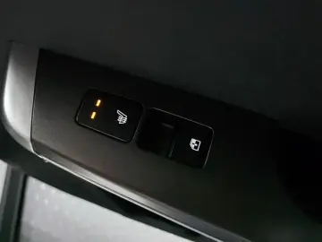 2022 Kia EV6 с пробегом 40 158 км