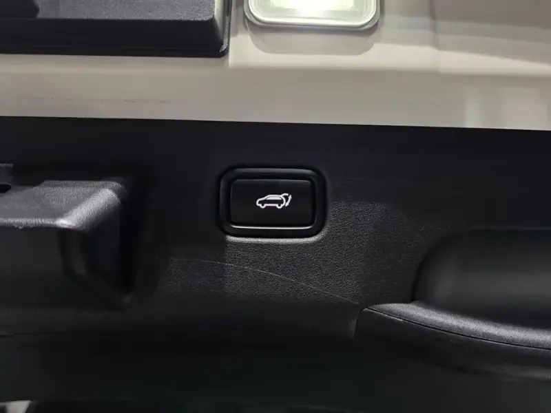2022 Kia EV6 с пробегом 40 158 км