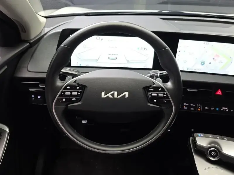 2024 Kia EV6 с пробегом 9 846 км