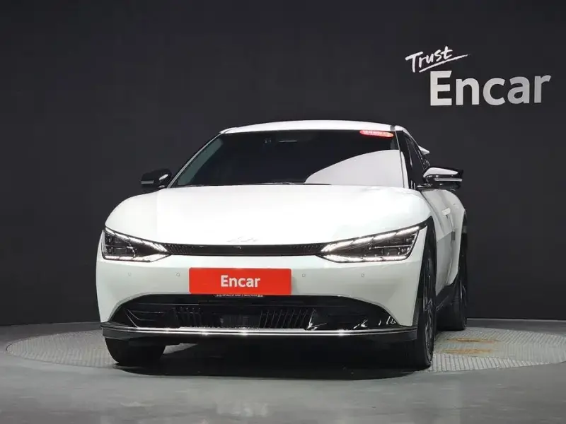 2024 Kia EV6 с пробегом 31 175 км