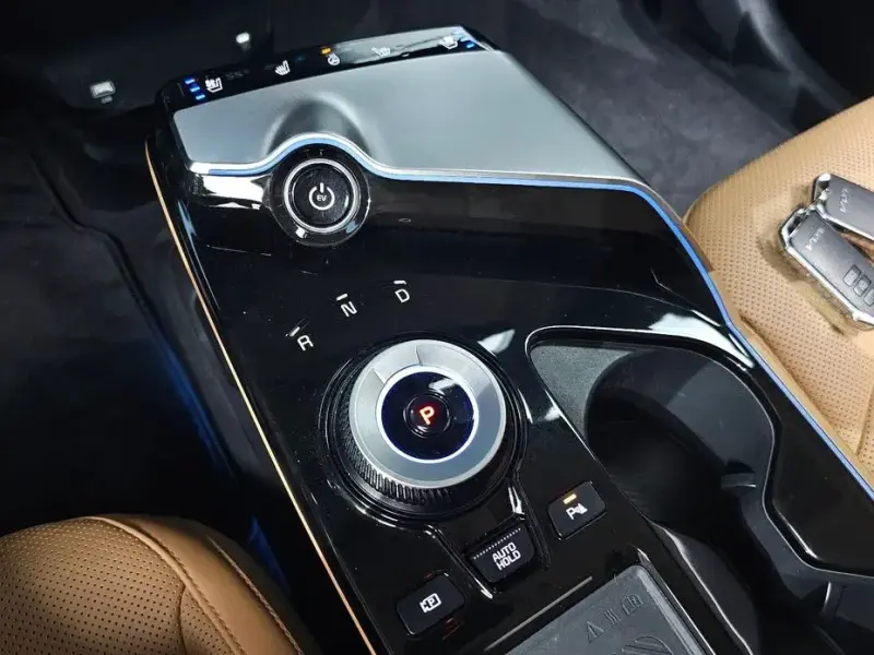 2024 Kia EV6 с пробегом 31 175 км