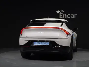 2024 Kia EV6 с пробегом 63 020 км