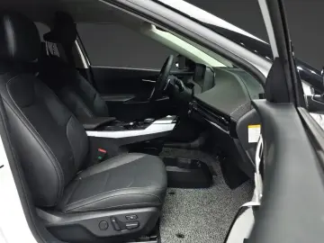 2024 Kia EV6 с пробегом 63 020 км