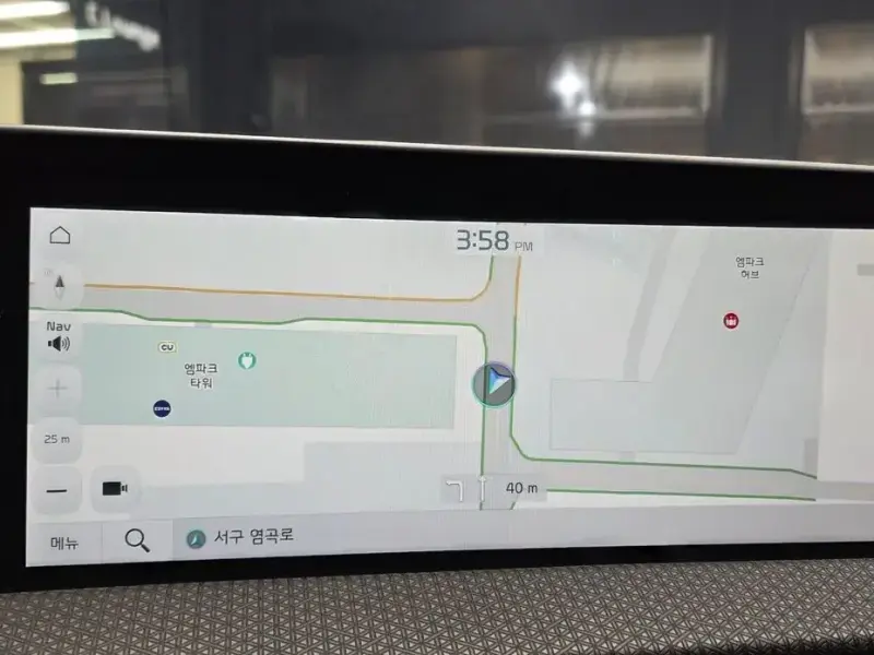 2024 Kia EV6 с пробегом 63 020 км