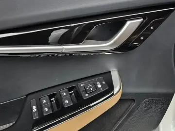 2024 Kia EV6 с пробегом 31 175 км