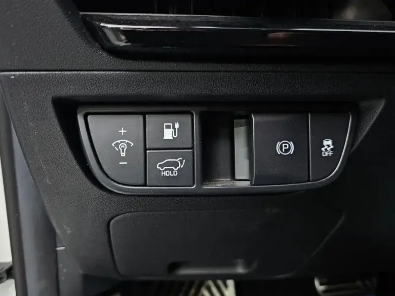 2024 Kia EV6 с пробегом 31 175 км