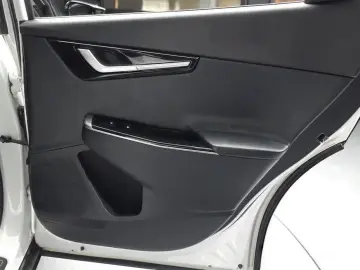 2024 Kia EV6 с пробегом 63 020 км