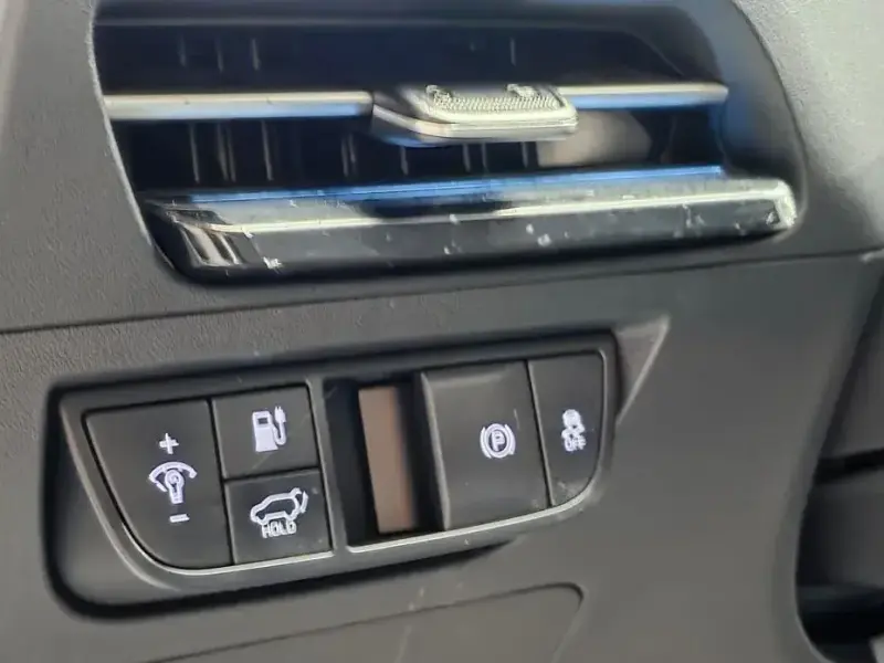 2024 Kia EV6 с пробегом 63 020 км