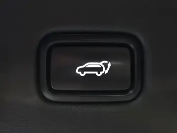 2024 Kia EV6 с пробегом 63 020 км