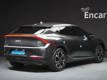 2022 Kia EV6 с пробегом 20 752 км