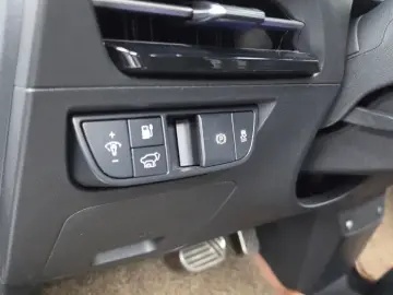 2023 Kia EV6 с пробегом 74 266 км