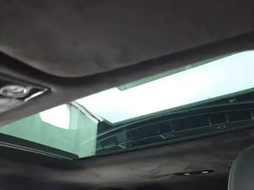 2023 Kia EV6 с пробегом 74 266 км