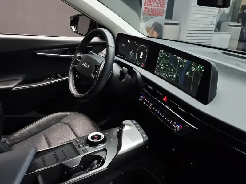 2022 Kia EV6 с пробегом 20 752 км