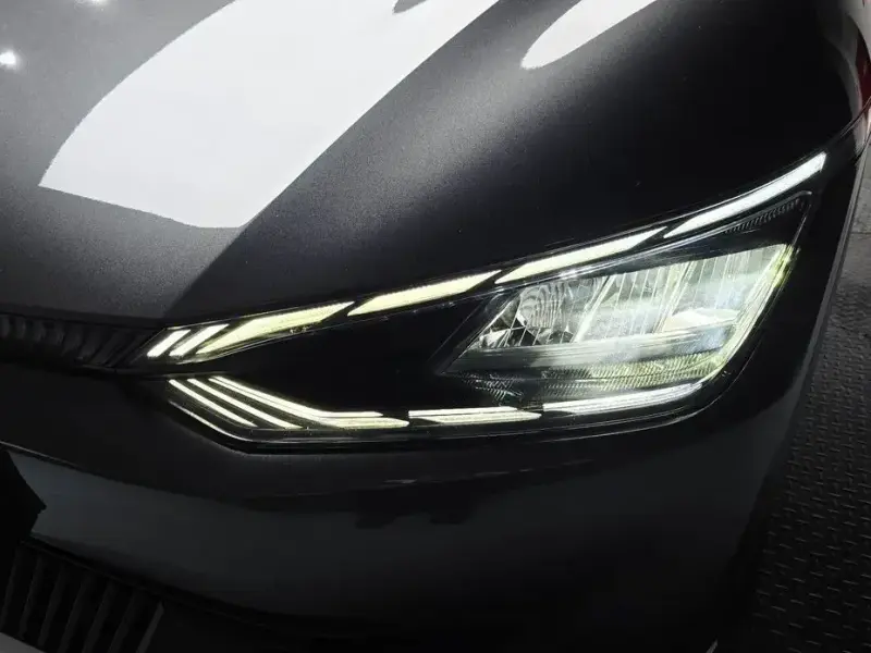 2022 Kia EV6 с пробегом 20 752 км