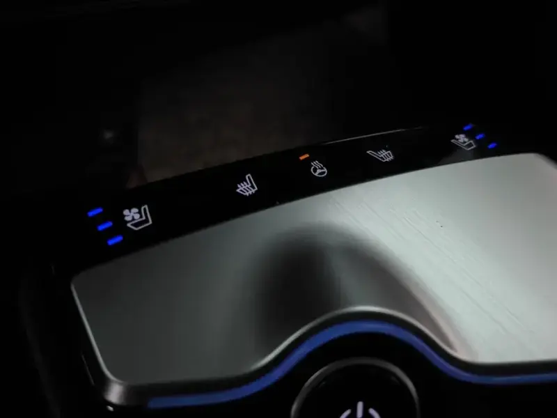2023 Kia EV6 с пробегом 74 266 км