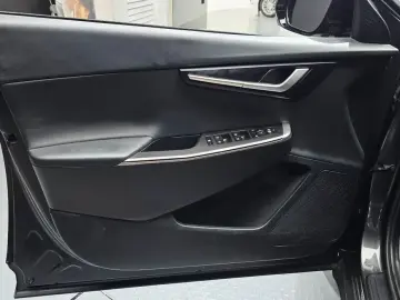 2022 Kia EV6 с пробегом 20 752 км