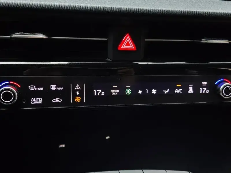 2022 Kia EV6 с пробегом 20 752 км