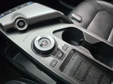 2022 Kia EV6 с пробегом 99 663 км