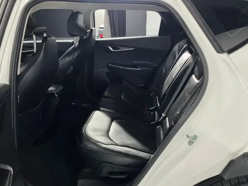 2022 Kia EV6 с пробегом 99 663 км