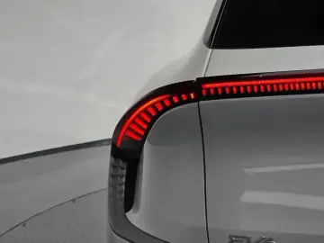2022 Kia EV6 с пробегом 99 663 км