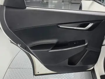 2022 Kia EV6 с пробегом 99 663 км