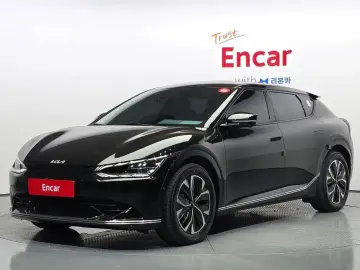 2023 Kia EV6 с пробегом 53 212 км