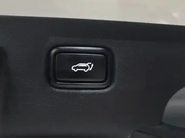 2022 Kia EV6 с пробегом 99 663 км