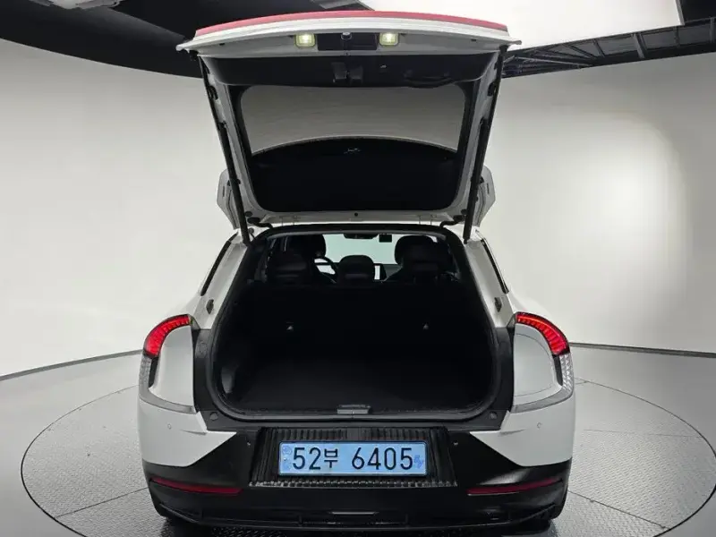 2022 Kia EV6 с пробегом 99 663 км
