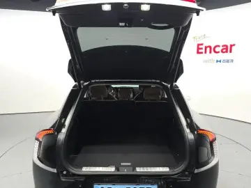 2023 Kia EV6 с пробегом 53 212 км