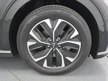 2023 Kia EV6 с пробегом 53 212 км