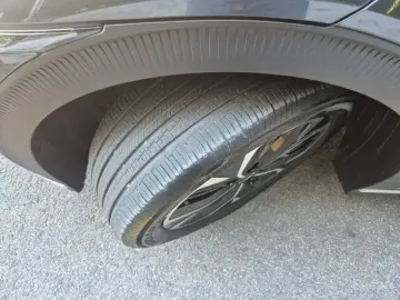 2022 Kia EV6 с пробегом 8 943 км