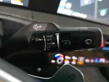 2023 Kia EV6 с пробегом 53 212 км