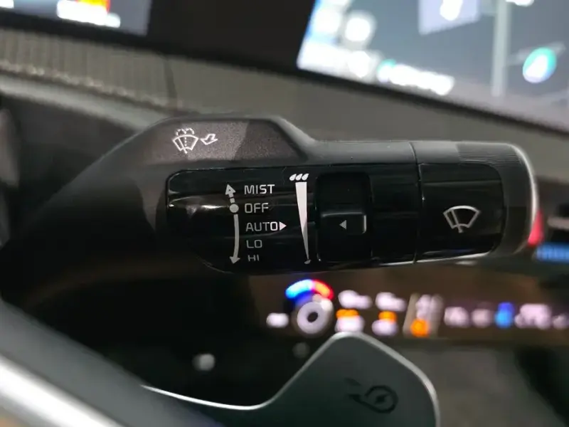 2023 Kia EV6 с пробегом 53 212 км