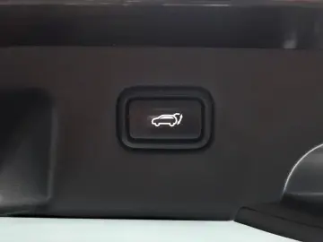 2023 Kia EV6 с пробегом 53 212 км