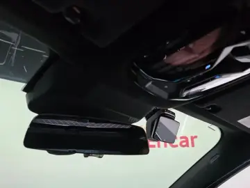 2023 BMW i7 с пробегом 20 555 км