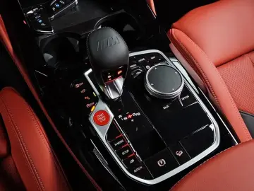 2023 BMW X5 M с пробегом 7 393 км