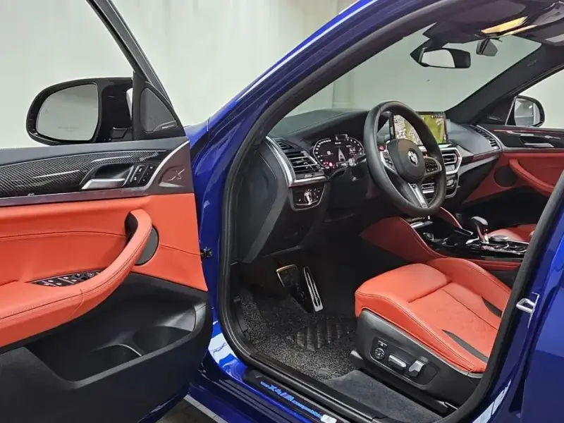 2023 BMW X5 M с пробегом 7 393 км