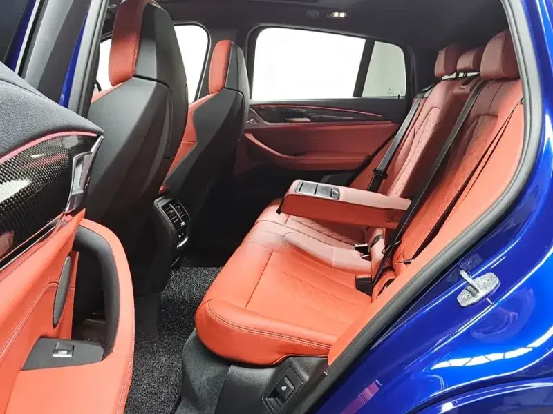 2023 BMW X5 M с пробегом 7 393 км