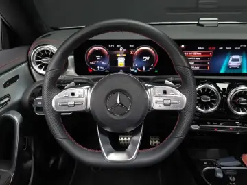 2022 Mercedes-Benz CLA с пробегом 18 982 км