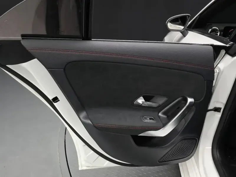 2022 Mercedes-Benz CLA с пробегом 18 982 км