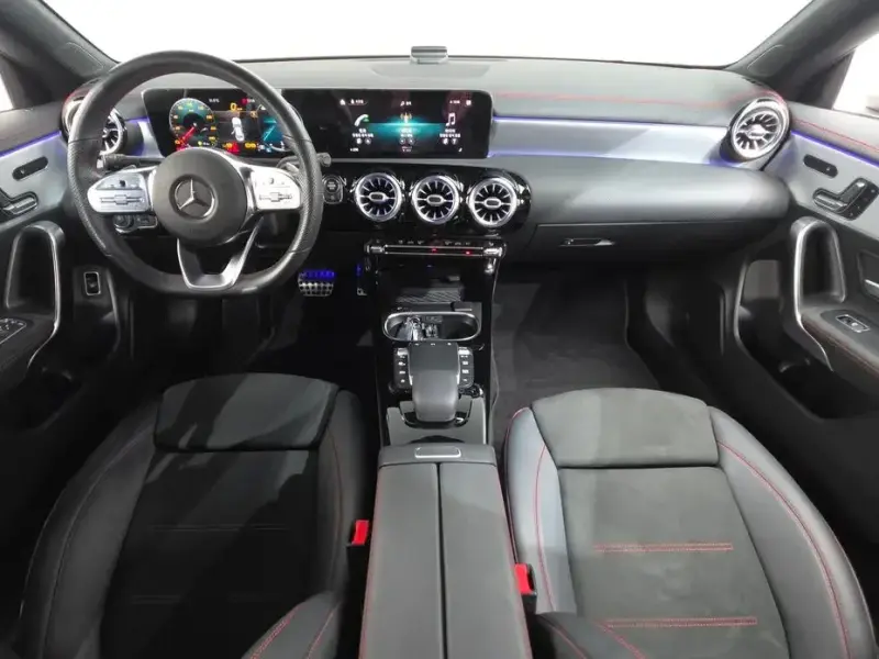 2021 Mercedes-Benz CLA с пробегом 24 541 км