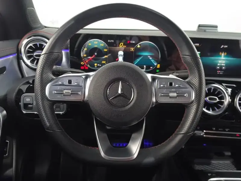 2021 Mercedes-Benz CLA с пробегом 24 541 км
