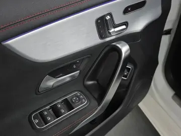 2021 Mercedes-Benz CLA с пробегом 24 541 км