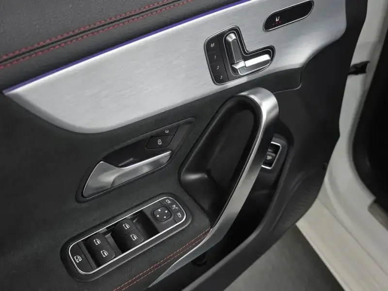 2021 Mercedes-Benz CLA с пробегом 24 541 км