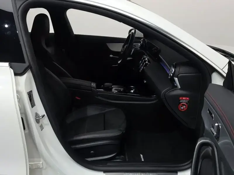 2021 Mercedes-Benz CLA с пробегом 24 541 км