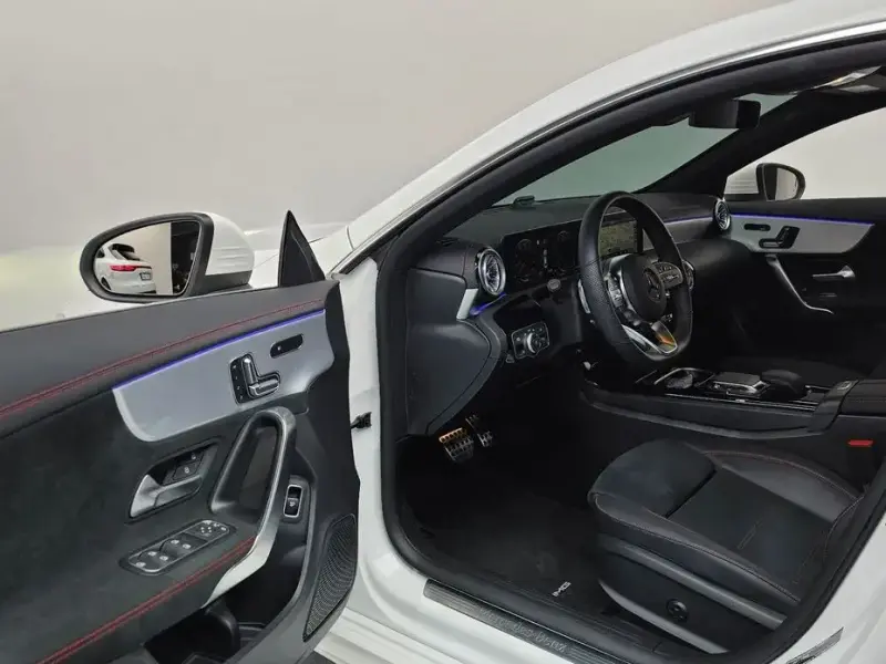 2023 Mercedes-Benz CLA с пробегом 2 429 км